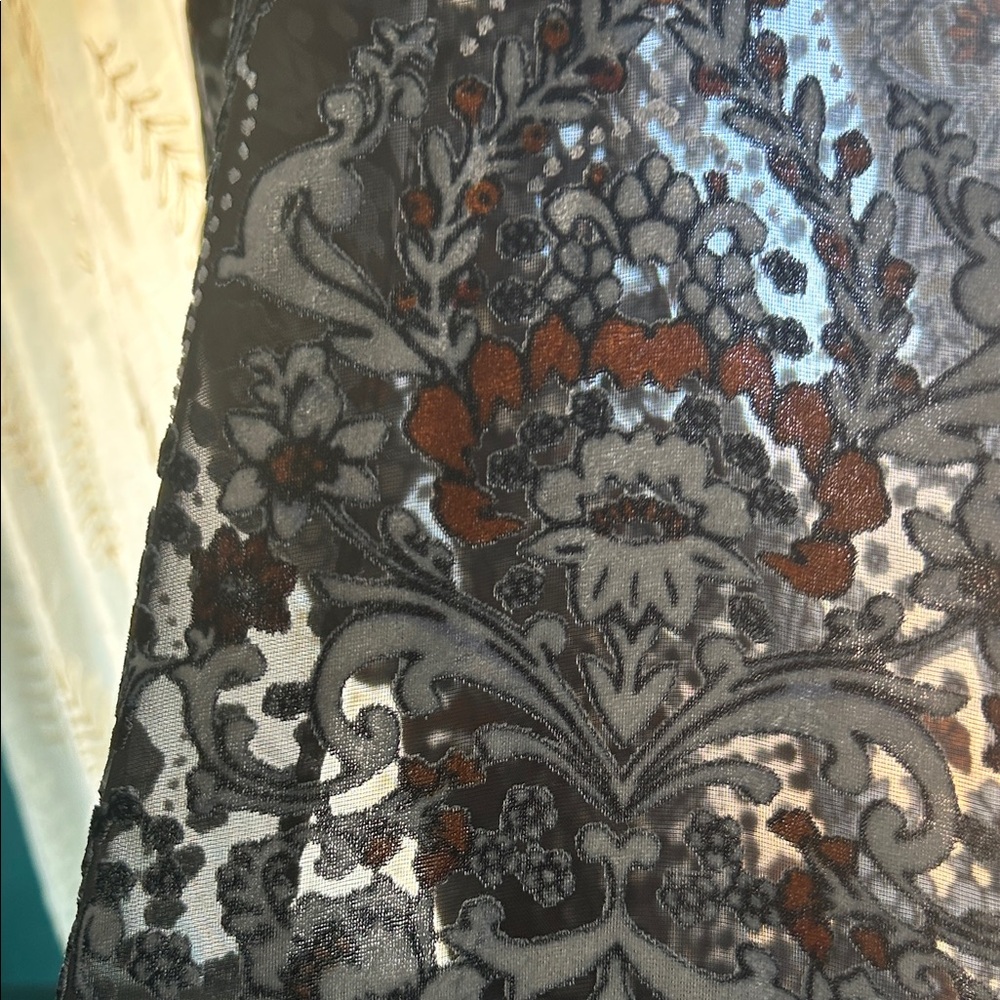 🌸Chic Blue and brown Lace kimono with Fringe one size - Picture 3 of 5